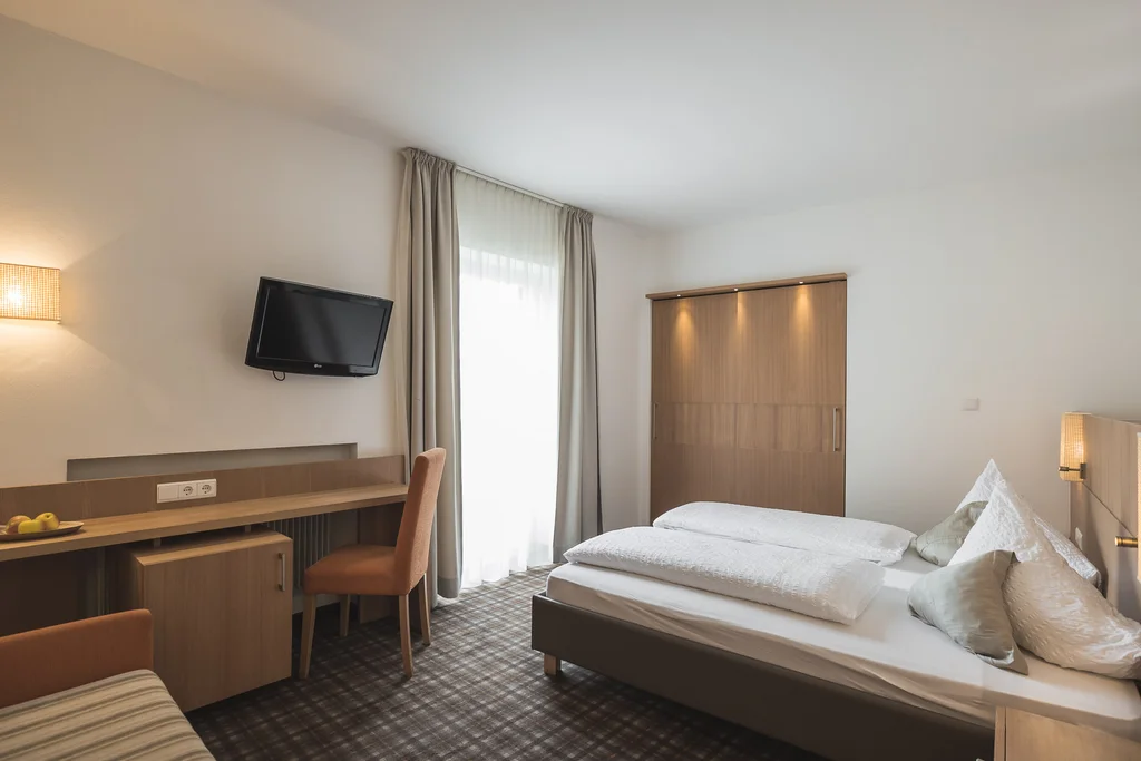 Hotel Kristall: Ihr Rückzugsort in den Dolomiten Hotel Kristall: Ihr Rückzugsort in den Dolomiten