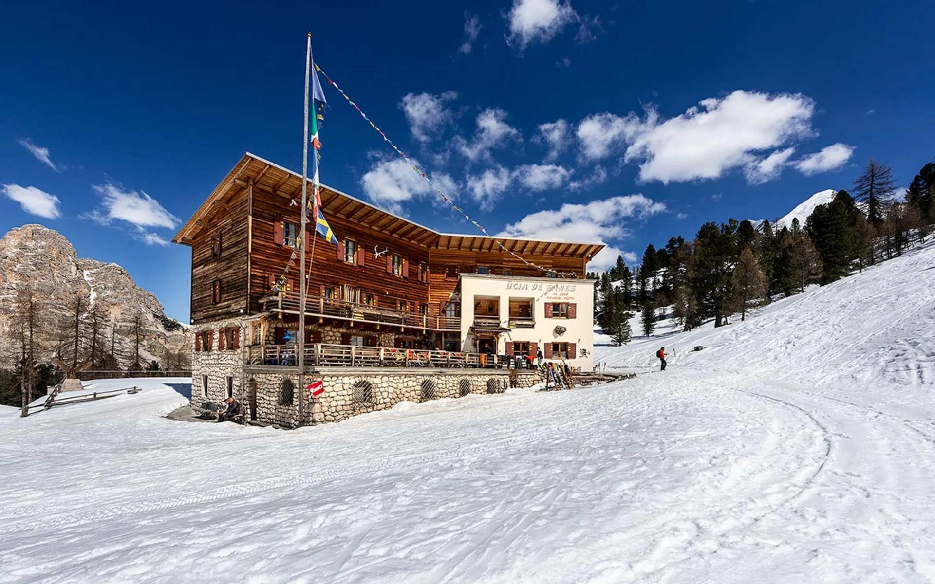 Rifugio Fanes, San Vigilio