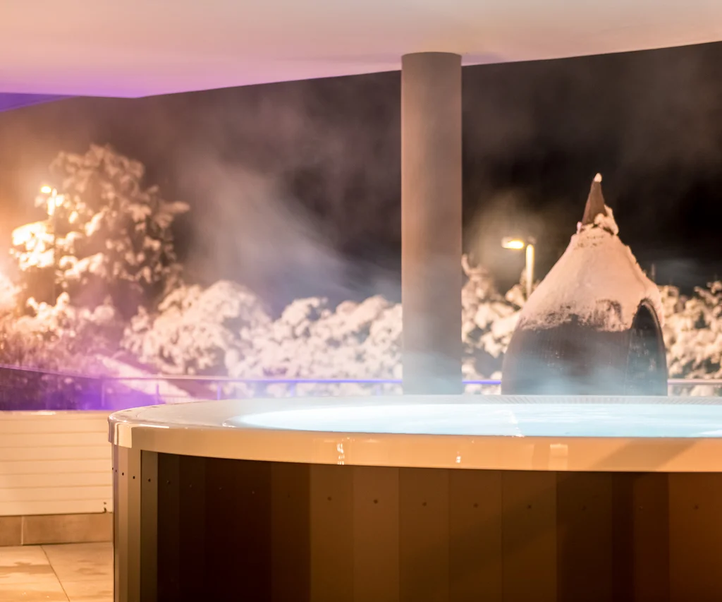 Vacanza nel nostro hotel con piscina a Valdaora