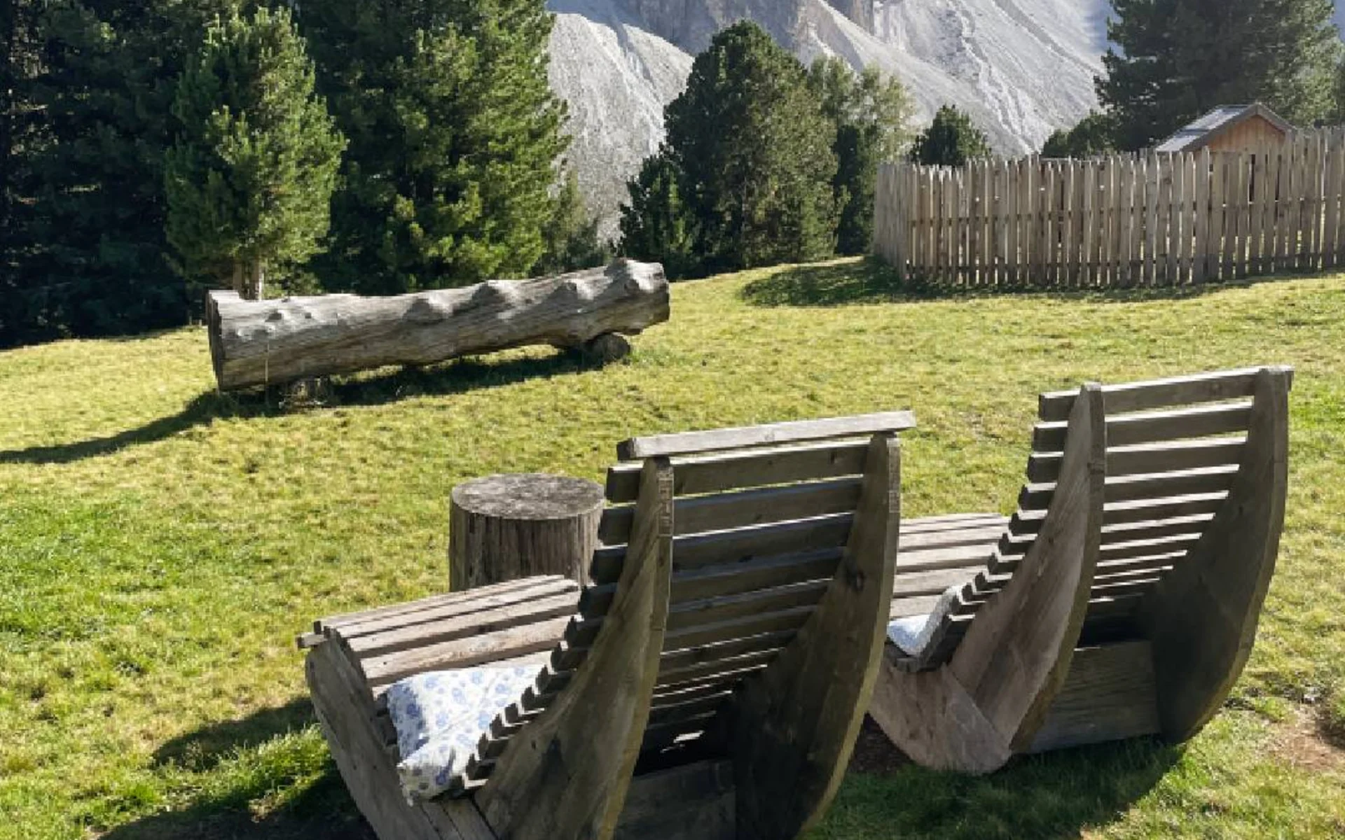 Ütia Ciampcios, Longiaru