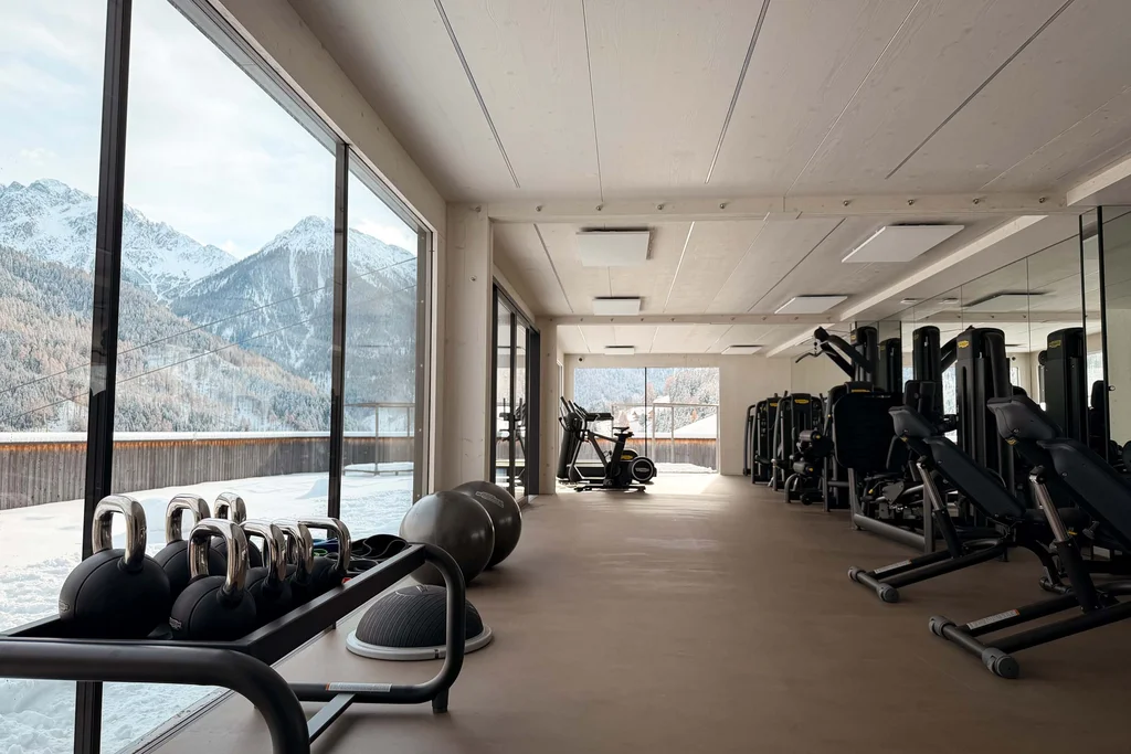 Hotel Kristall: Ihr Rückzugsort in den Dolomiten Hotel Kristall: Ihr Rückzugsort in den Dolomiten