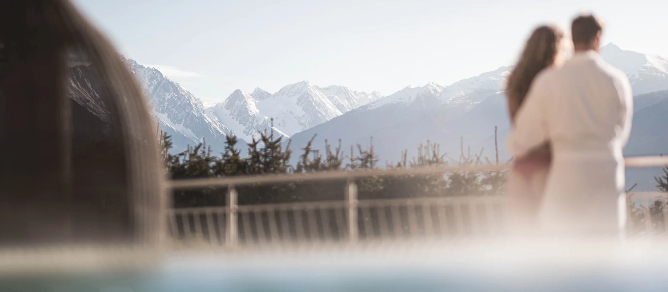 Vacanza nel nostro hotel con piscina a Valdaora